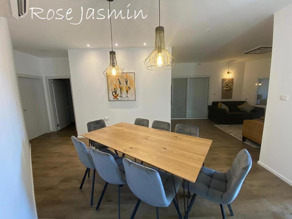 Jasmin Suites Majdal Shams Exterior foto