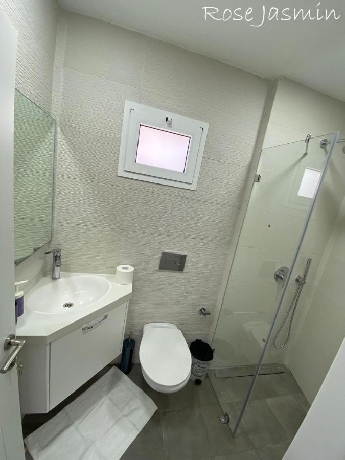 Jasmin Suites Majdal Shams Exterior foto