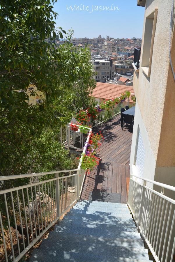 Jasmin Suites Majdal Shams Exterior foto